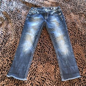 Miss Me cropped jeans size 28 - barely worn